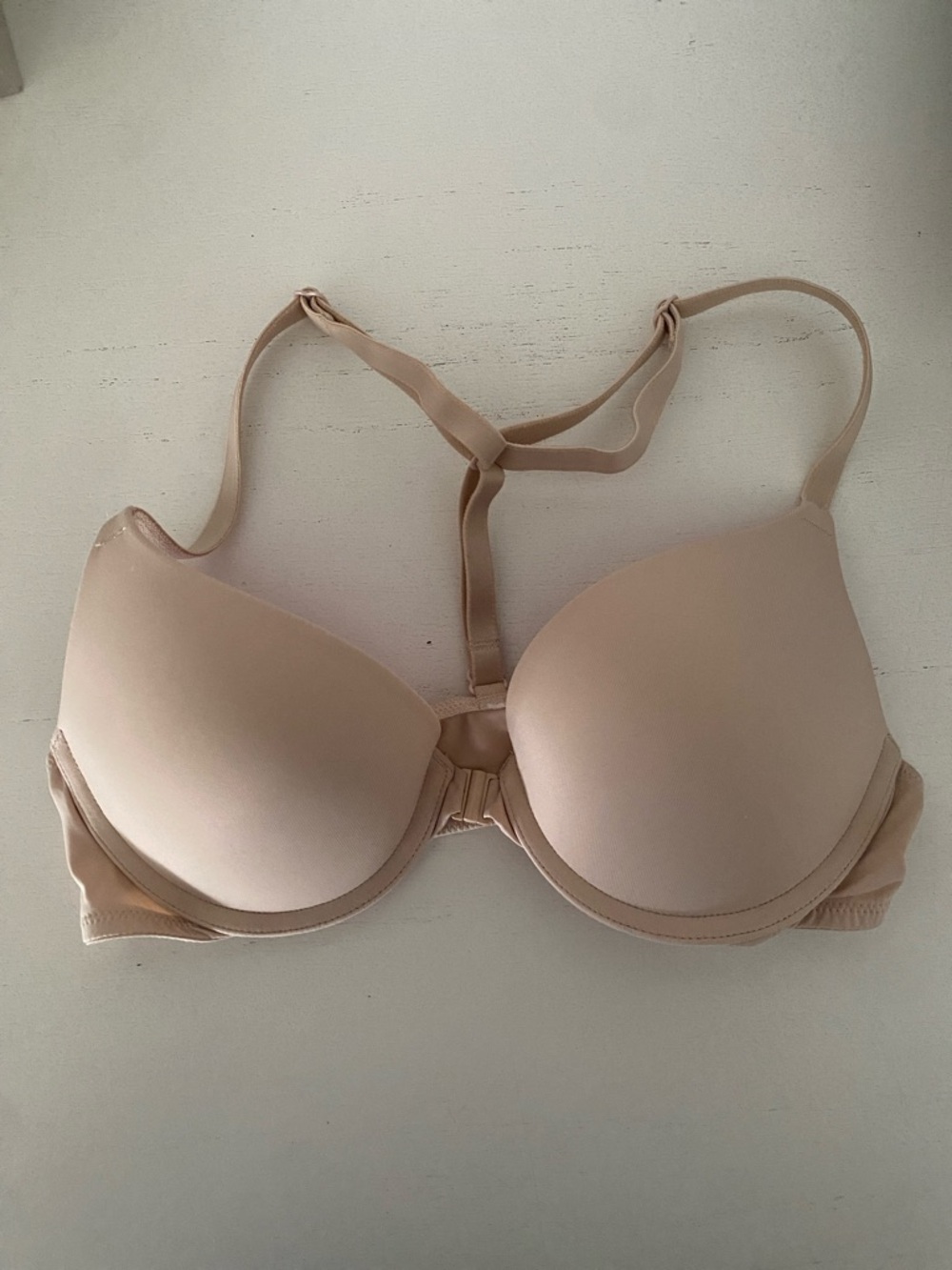 PINK Victoria's Secret Light Nude T-Shirt Bra with Convertible Racerback